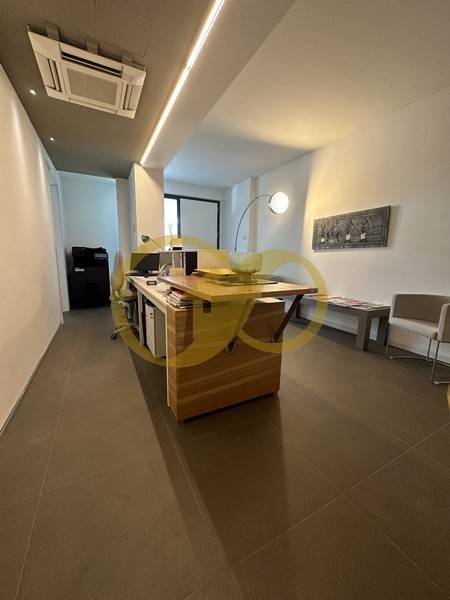 5غرفة مكتب في Civitanova Marche, Italy رقم 198529