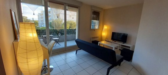 2 bedrooms Apartment in Agen, France No. 319812 2