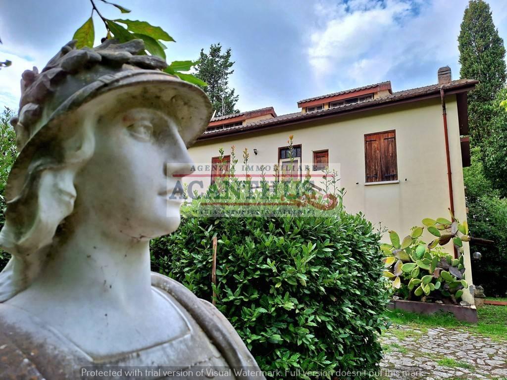 10غرفة فيلا في Latina, Italy رقم 107529