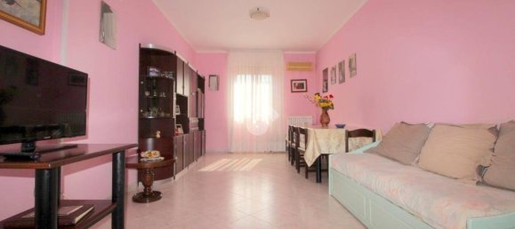 Квартира с 2 спальнями в Лучера, Италия № 138371 10