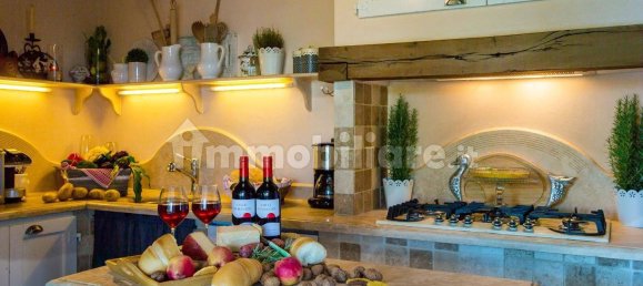 4 bedrooms Villa in Peccioli, Italy No. 79774 20
