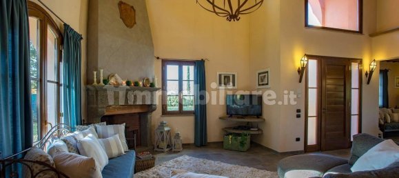 4 bedrooms Villa in Peccioli, Italy No. 79774 8