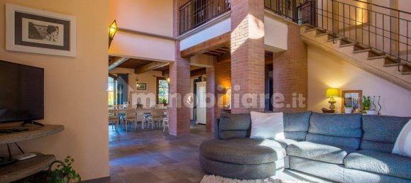 4 bedrooms Villa in Peccioli, Italy No. 79774 10