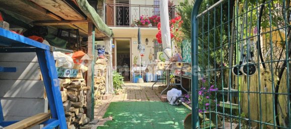 2 bedrooms House in Corio, Italy No. 56135 4