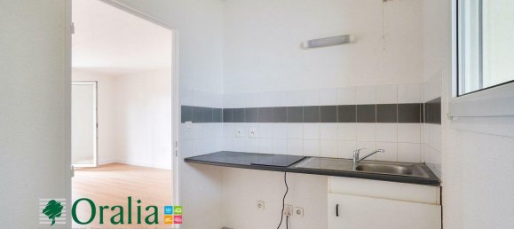 Квартира с 1 спальней в Мериньяк, Франция № 279390 4