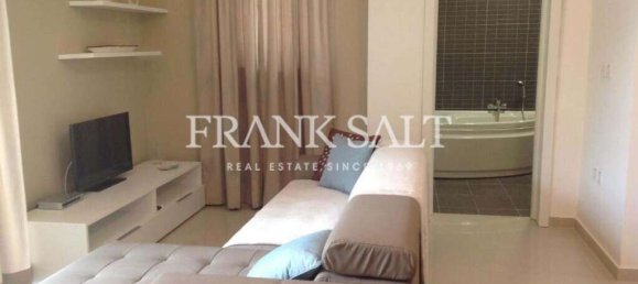 Apartamento de 2 dormitorios en Sliema, Malta No. 3612 2