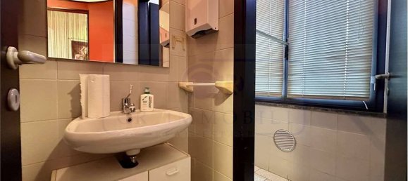 2 rooms Commercial property in Bollate, Italy No. 211680 16