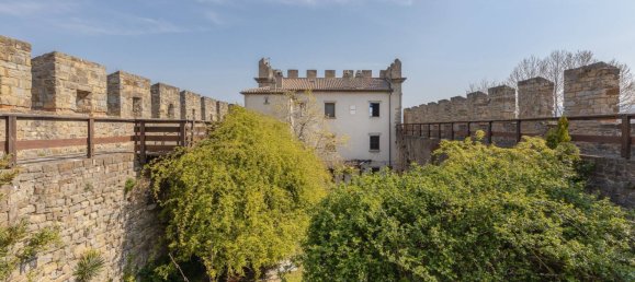 4 غرف نوم قلاع في Trieste, Italy رقم 72614 11