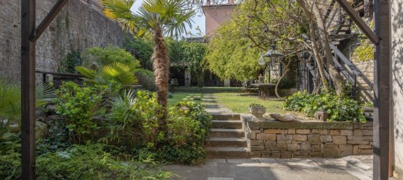 4 غرف نوم قلاع في Trieste, Italy رقم 72614 19