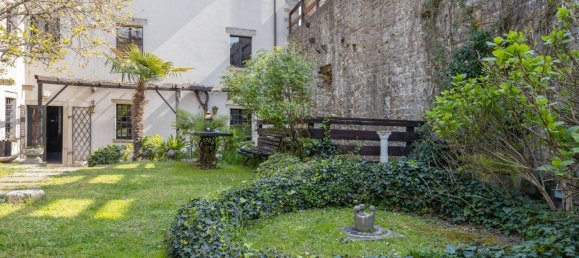 4 غرف نوم قلاع في Trieste, Italy رقم 72614 5