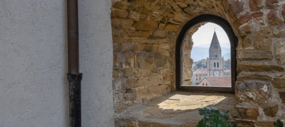 4 غرف نوم قلاع في Trieste, Italy رقم 72614 24