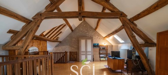 4 bedrooms House in Mont-pres-Chambord, France No. 209437 8