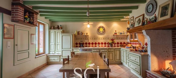 4 bedrooms House in Mont-pres-Chambord, France No. 209437 5