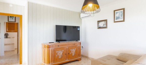 4 Schlafzimmer Villa in La Font D'en Carros, Spain, Nr. 205515 20