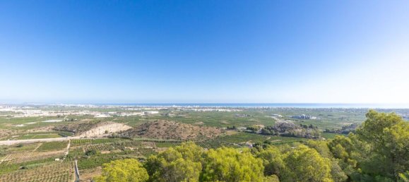 4 Schlafzimmer Villa in La Font D'en Carros, Spain, Nr. 205515 36