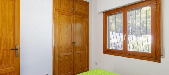 4 Schlafzimmer Villa in La Font D'en Carros, Spain, Nr. 205515 12