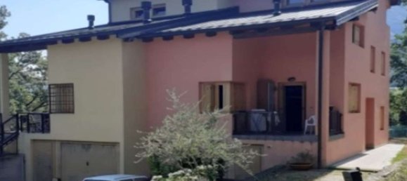 5 rooms House in Grizzana Morandi, Italy No. 204211 2