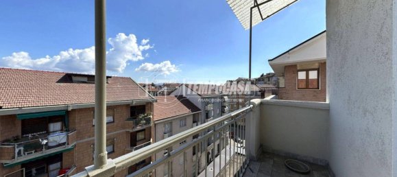 Квартира с 1 спальней в Турин, Италия № 196690 19