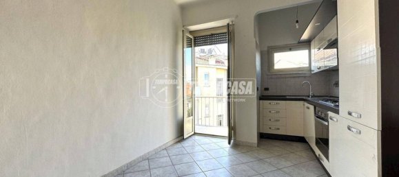 Квартира с 1 спальней в Турин, Италия № 196690 7