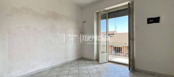 Квартира с 1 спальней в Турин, Италия № 196690 15