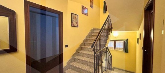 8 rooms House in Modena, Italy No. 28627 23
