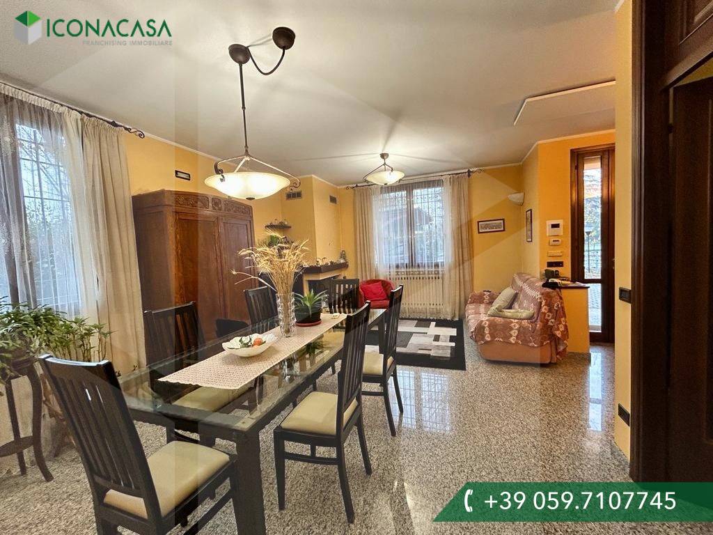 8 rooms House in Modena, Italy No. 28627