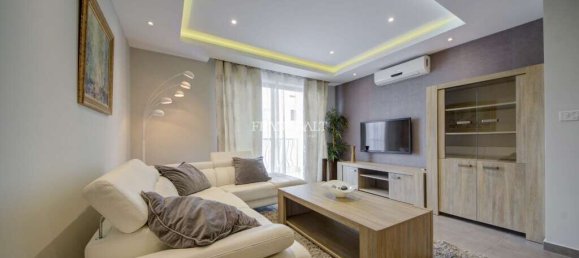 Apartamento de 3 dormitorios en Swieqi, Malta No. 8598 4