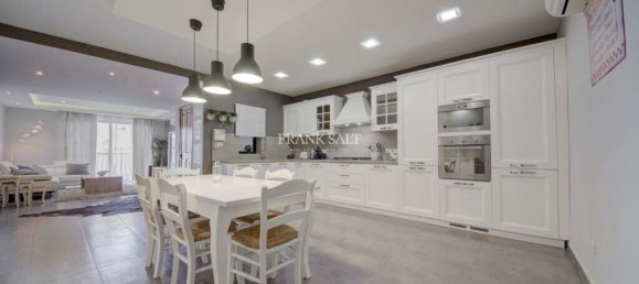 Apartamento de 3 dormitorios en Swieqi, Malta No. 8598 9