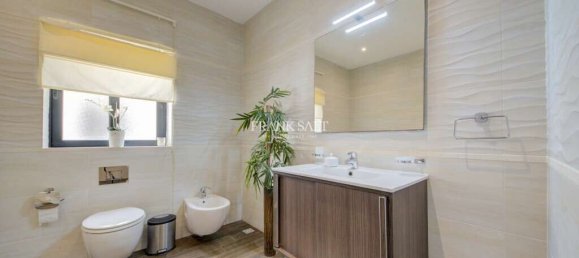 Apartamento de 3 dormitorios en Swieqi, Malta No. 8598 18