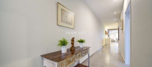 Apartamento de 3 dormitorios en Swieqi, Malta No. 8598 20