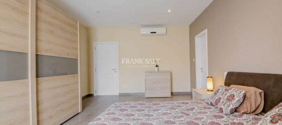 Apartamento de 3 dormitorios en Swieqi, Malta No. 8598 11