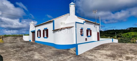 3 chambres Maison à Vila do Porto, Portugal No. 94258 9