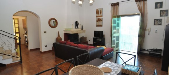 Villa de 5 habitaciónes en Latiano, Italy No. 235311 4