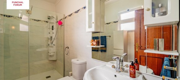 3 bedrooms Villa in Funchal, Portugal No. 127599 23