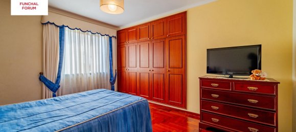 3 bedrooms Villa in Funchal, Portugal No. 127599 16