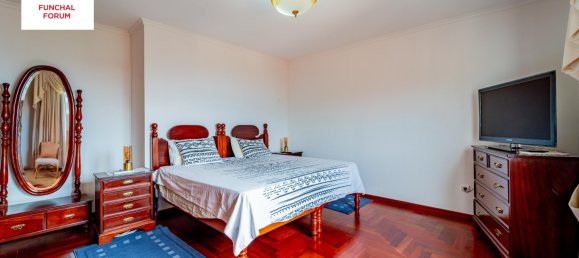3 bedrooms Villa in Funchal, Portugal No. 127599 13