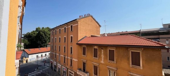 1 bedroom Apartment in Milan, Italy No. 260201 11