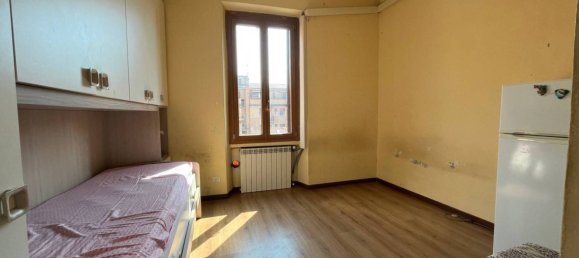 1 bedroom Apartment in Milan, Italy No. 260201 7