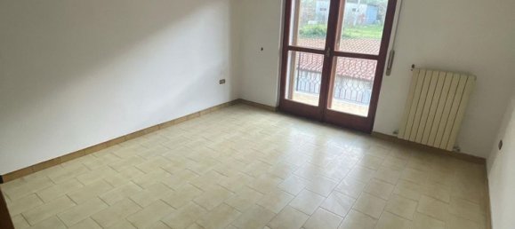 5-Zimmer Wohnung in Cervinara, Italy, Nr. 254764 3