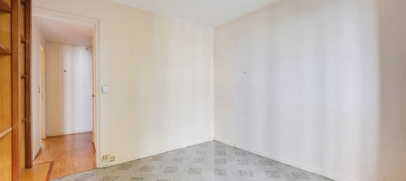 2 bedrooms Apartment in Paris, France No. 175422 19