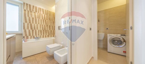 3 bedrooms Apartment in Rome, Italy No. 373304 24