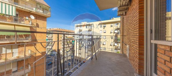 3 bedrooms Apartment in Rome, Italy No. 373304 19