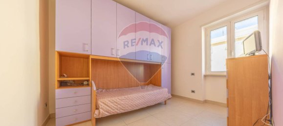 3 bedrooms Apartment in Rome, Italy No. 373304 23