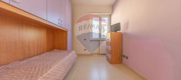 3 bedrooms Apartment in Rome, Italy No. 373304 22