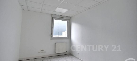  مكتب في Saint-Avold, France 127متر مربع رقم 78190 4