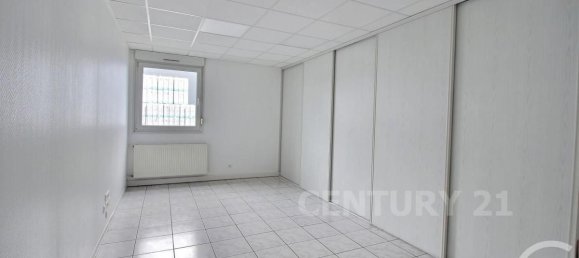  مكتب في Saint-Avold, France 127متر مربع رقم 78190 3