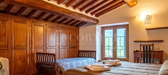 Imóvel comercial de 5 divisões em Sansepolcro, Italy N.º 269804 4