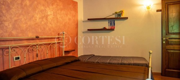 Imóvel comercial de 5 divisões em Sansepolcro, Italy N.º 269804 12