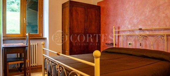 Imóvel comercial de 5 divisões em Sansepolcro, Italy N.º 269804 11