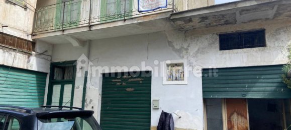 6 bedrooms Apartment in San Giuseppe Vesuviano, Italy No. 337770 2